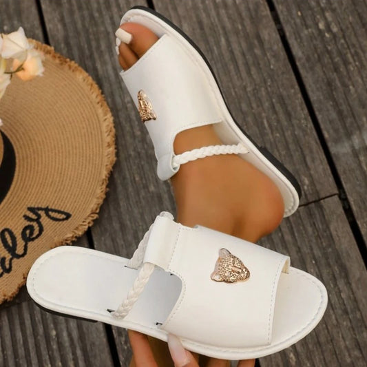 Women Slippers 2025 Summer Fashion Open Toed Shoes for Women Flat Beach Outdoor Luxury Slippers Slides Women Zapatos De Mujer