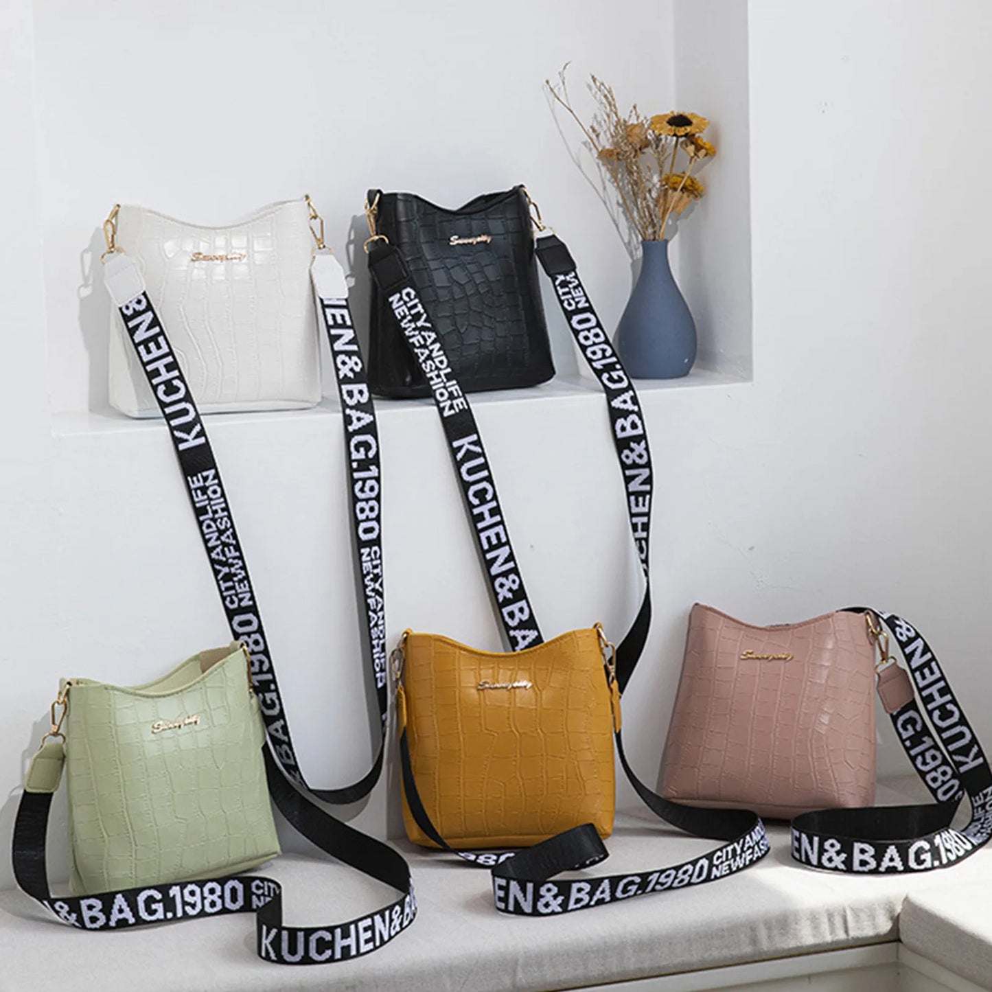 New Women'S Classic Shoulder Handbag Multi-Functional Fashion Crossbody Bag Wide Shoulder Strap Mini Pu Leather Mobile Wallet
