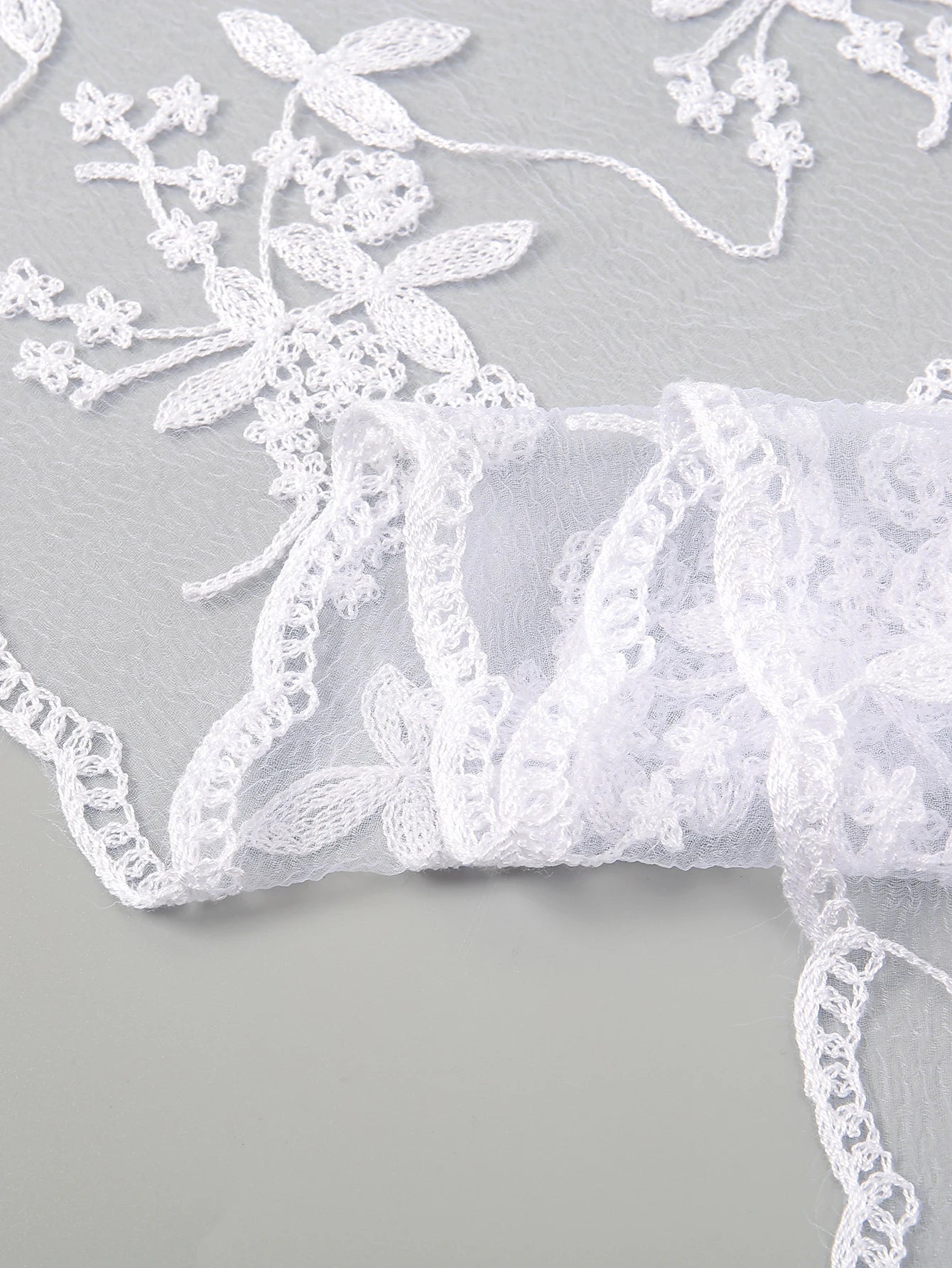Wholesale French Lace Triangle Scarf Embroidered Flower Lace Scarf Small Shawl Crochet Head Scarf Headwraps Bandana For Women
