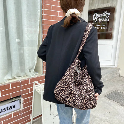 Women's Shoulder Bags Leopard Print Flower Fashionable Trendy Canvas Cross Bags Large Capacity Portable Shopping Shoulder Bags