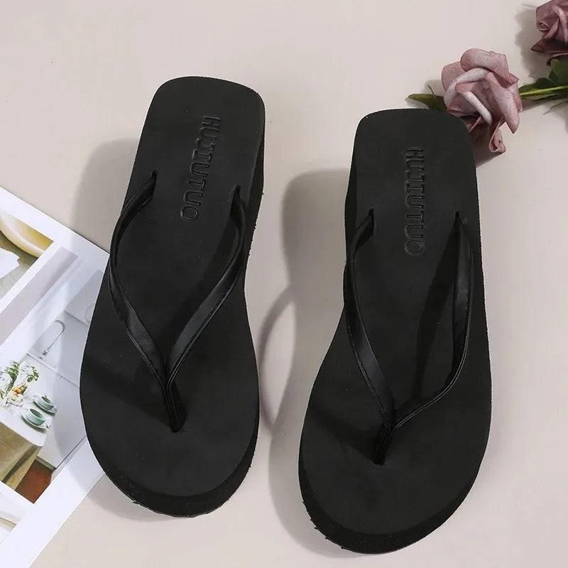Summer Wedge Flip Flops for Women 2025 Fashion Clip Toe Platform Slippers Woman Lightweight Thick Bottom Non Slip Beach Sandals