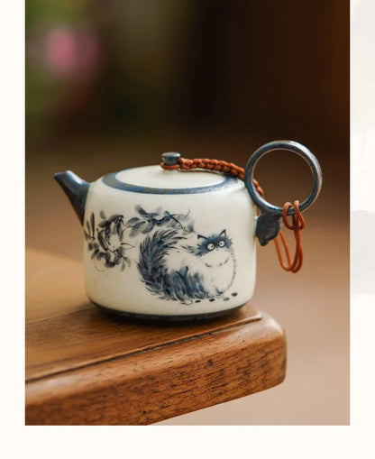 102ml Hand Painted Cat Teapot Ancient Tea Infuser Pot Household Tea Maker Kettle With Filter Dahongpao Drinkware Supplies Craft