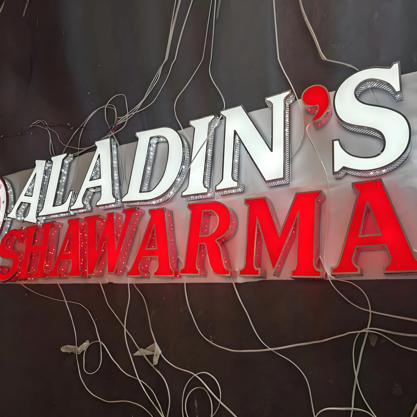 Custom Made Front Lit & Side Lit LED Channel Letters Signs Perforated Shop Signs Exterior Use