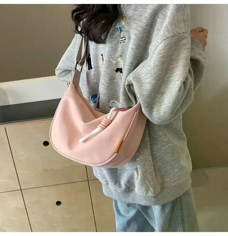 2025 New Fashion Crossbody Bag Simple Wide Shoulder Strap Design Single Shoulder Bag Original Style Commuting Dumpling Women Bag