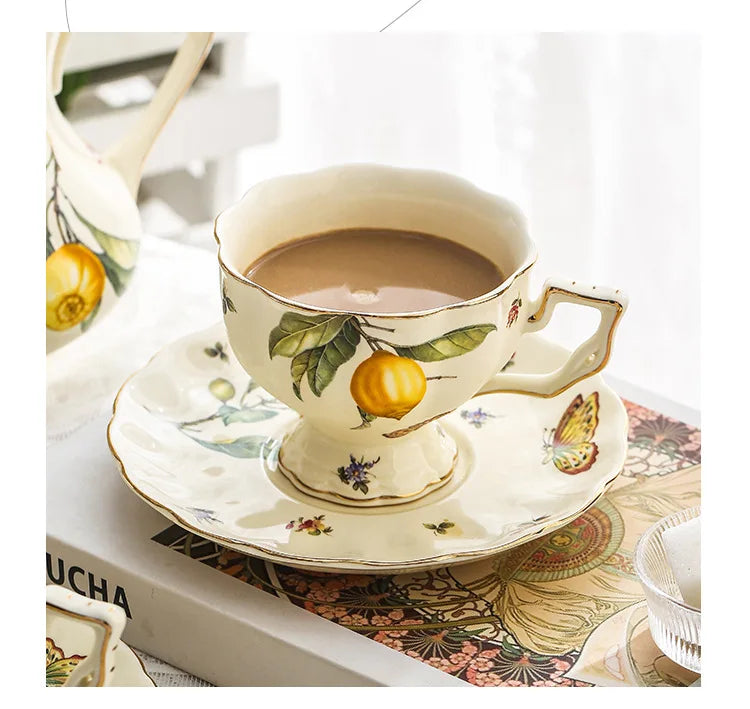Vintage Lemon Teapot Coffee Cup and Saucer Set Beautiful Coffee Mug Modern Set Tania Bulhoes Luxury Design Cup