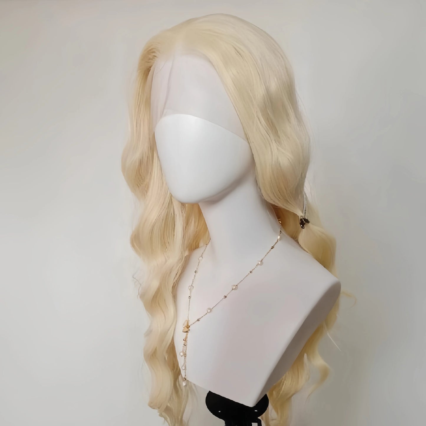 White Lace Front Wig for Women 13x4 Long Wavy Hair Wig for Women High Temperature Fibers Glueless Synthetic Lace Wigs Cosplay