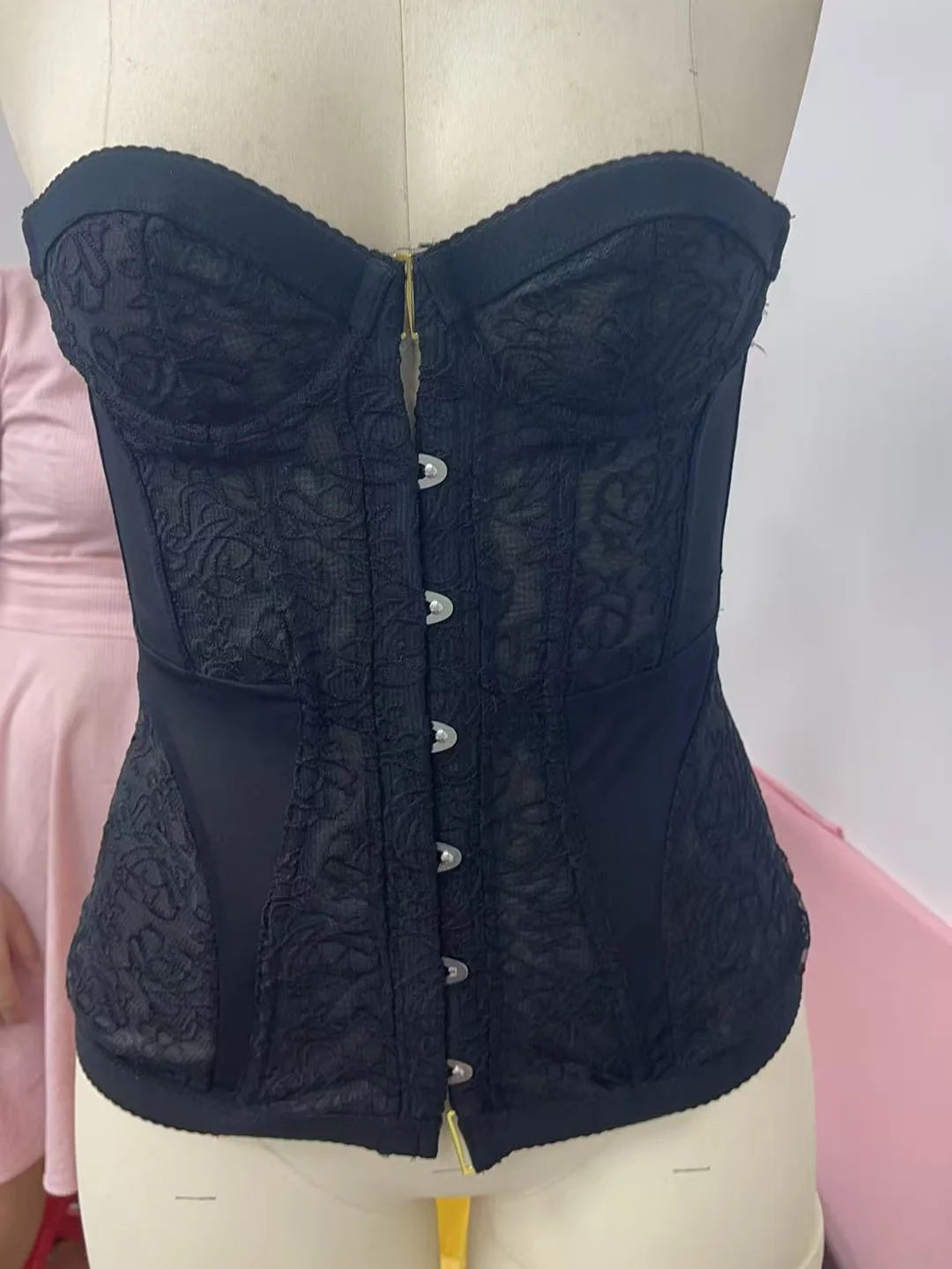 Sexy Fashion Hollow Out Women Vest Single Breasted Sleeveless Backless Tunic Female Tank Top 2025 Summer Fashion Lady Streetwear