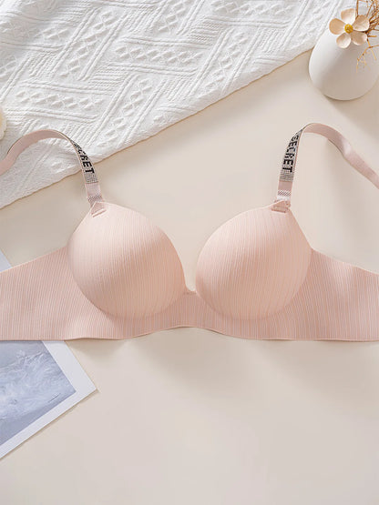 Shantou Seamless Bra Nylon Fabric Comfortable No Steel Ring Strap Underwear Women Gather Small Chest Look Big Sexy Bra