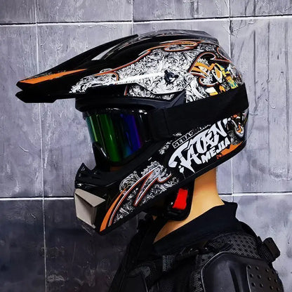 four seasons Racing Helmets Motorcycle Helmet  riding helmet and  rally Helmet Large adv Sports helmet Motocross Helmet Casco