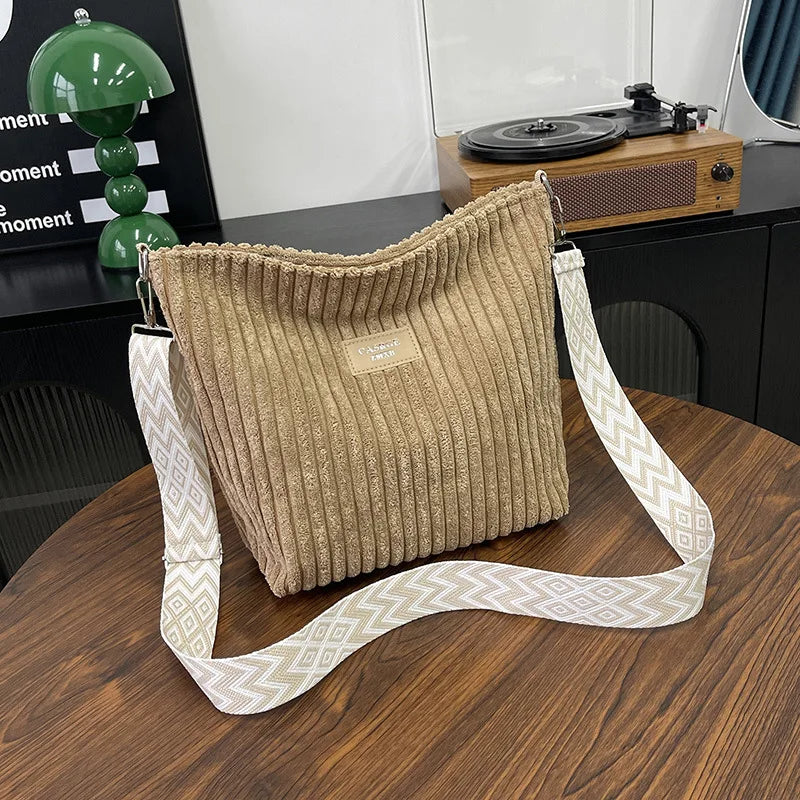 Solid Color Corduroy Messenger Bag Versatile Handbag Women Shoulder Crossbody Bags Casual Chic Bucket Women‘s Bag Bolsos Mujer