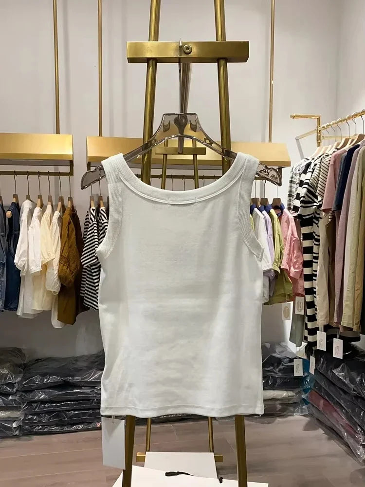 Super cool suspender vest, girls wear sexy tops inside, summer new models, sleeveless and slimming, sweet and spicy tops.