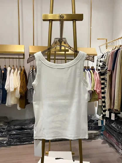 Super cool suspender vest, girls wear sexy tops inside, summer new models, sleeveless and slimming, sweet and spicy tops.
