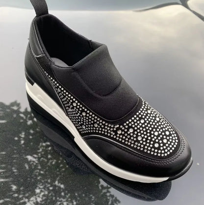 Women Sneakers 2024 New Outdoor Casual Sneakers Women Mesh Lightweight Breathable Non-slip Flat Designer Shoes for Women