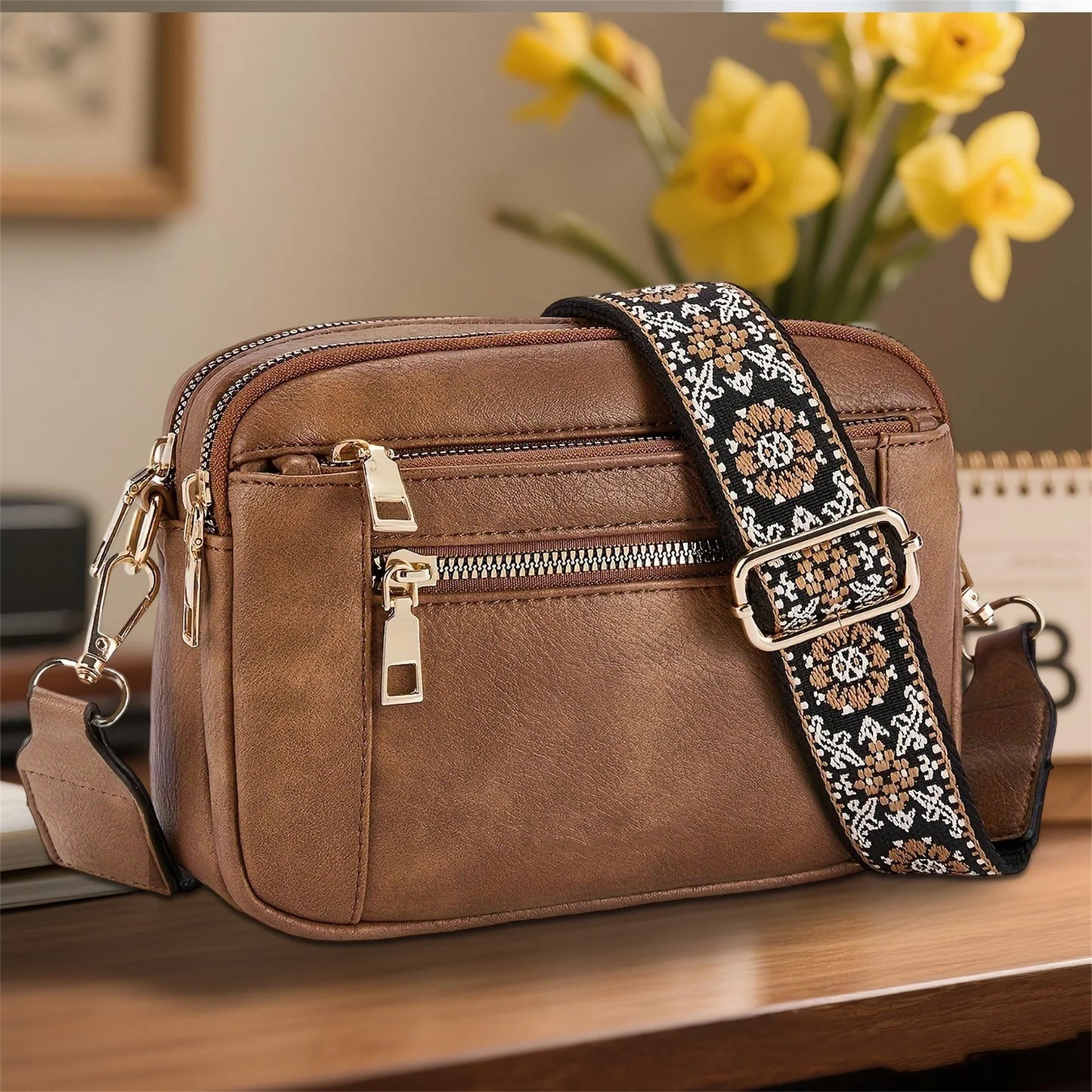 casual Shoulder Bags Women Zipper Stylish PU Texture black white brown Crossbody Bag for women 2025