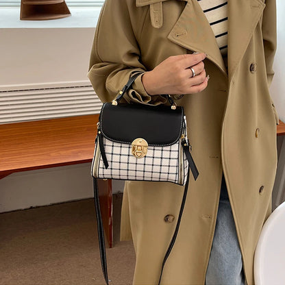 Women Trendy Flap Shoulder Bag PU Leather Crossbody Bag Simple Plaid Designer Messenger Bag Small Purse and Handbags Pouch
