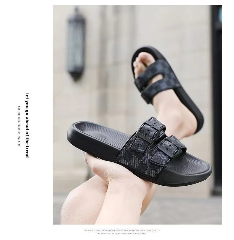 A Pair of Simple and Wear-Resistant Summer Slippers, Fashionable, Versatile and Comfortable Beach Shoes, Outdoor Sports Shoes for Men