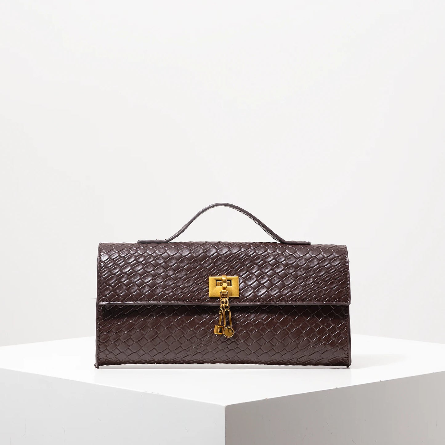 Vintage Faux Leather Woven Baguette Bag, Flap Women's Clutch, Elegant Evening Bag, Burgundy Wallet, Women's Dress Party, Wedding Accessory (Random Pattern)