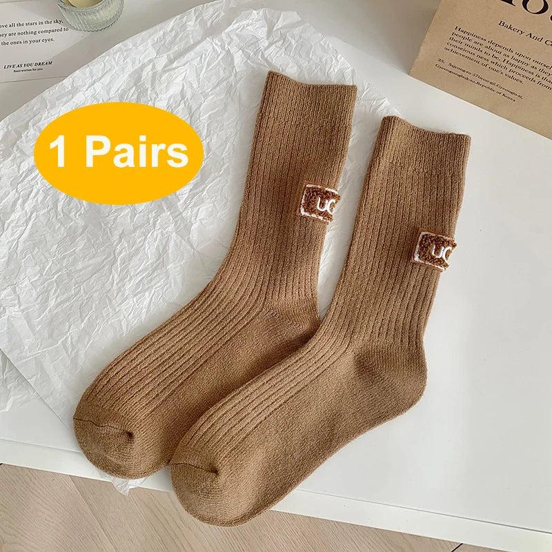 2 Pairs Cashmere Socks Winter Women Warm Wool Thickened Mid-Tube Trendy Heel Furry Label Letter Solid Color Snow Boot Socks New