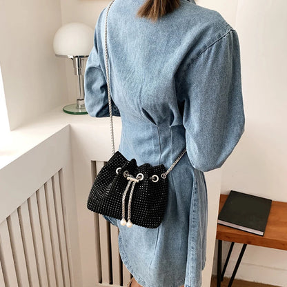 Luxury Women's Bag New High Quality Horseshoe Bucket Bag Exquisite PU Rivet Sequin Design Women's One Shoulder Handbag