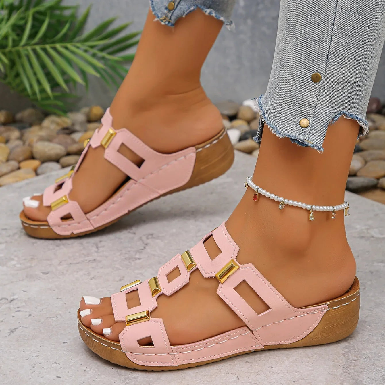 New Women Sandals Roman Style Sandals Women Open Toe Beach Slippers Summer Wedges Comfortable Outdoor Slip-On Shoes Women