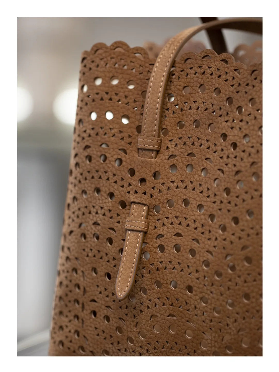 New Advanced Leather Tote Shopping Bag Wave Hollow out Basket Retro Suede Single Shoulder Slant Cross Mother Baby Bag