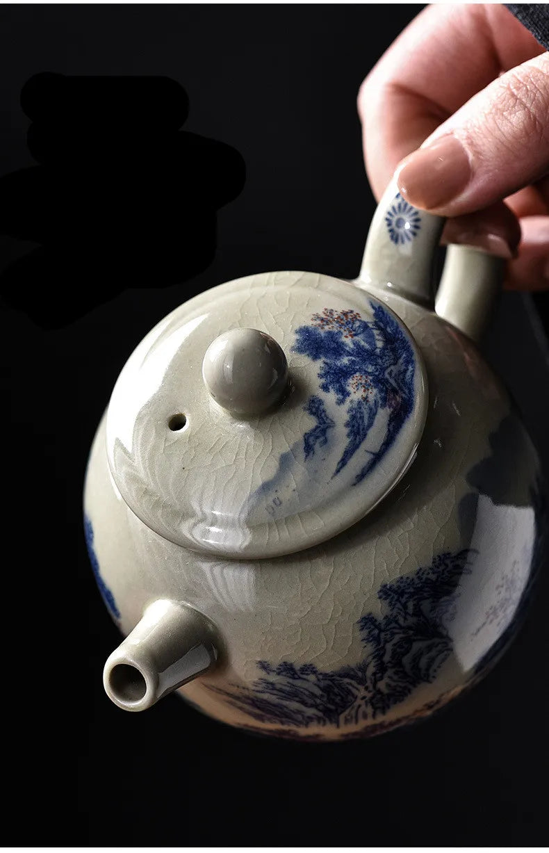 200ML Chinese Ceramic Teapot Ru Kiln Ice Crack Glaze Can Raise Tea Kettle Handmade Porcelain Teaware Household Tea Pots