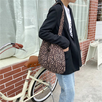 Women's Shoulder Bags Leopard Print Flower Fashionable Trendy Canvas Cross Bags Large Capacity Portable Shopping Shoulder Bags
