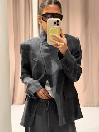 Irregular Plaid Blazer Jacket Women Fashion Stand Collar Full Sleeve Split Loose Short Coat 2026 Lady Daily Commute Outerwear