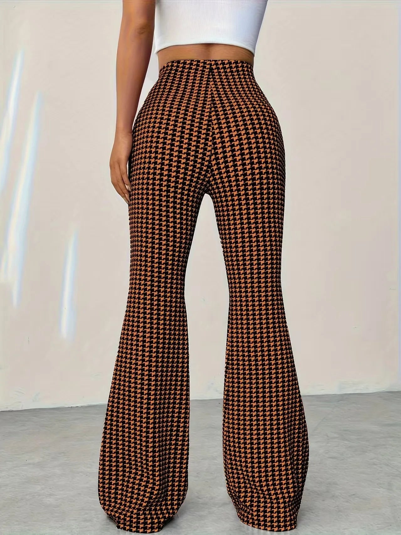 Elastic high waisted herringbone printed flared pants, fashionable casual pants, comfortable micro flared pants