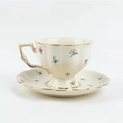 Vintage Lemon Teapot Coffee Cup and Saucer Set Beautiful Coffee Mug Modern Set Tania Bulhoes Luxury Design Cup