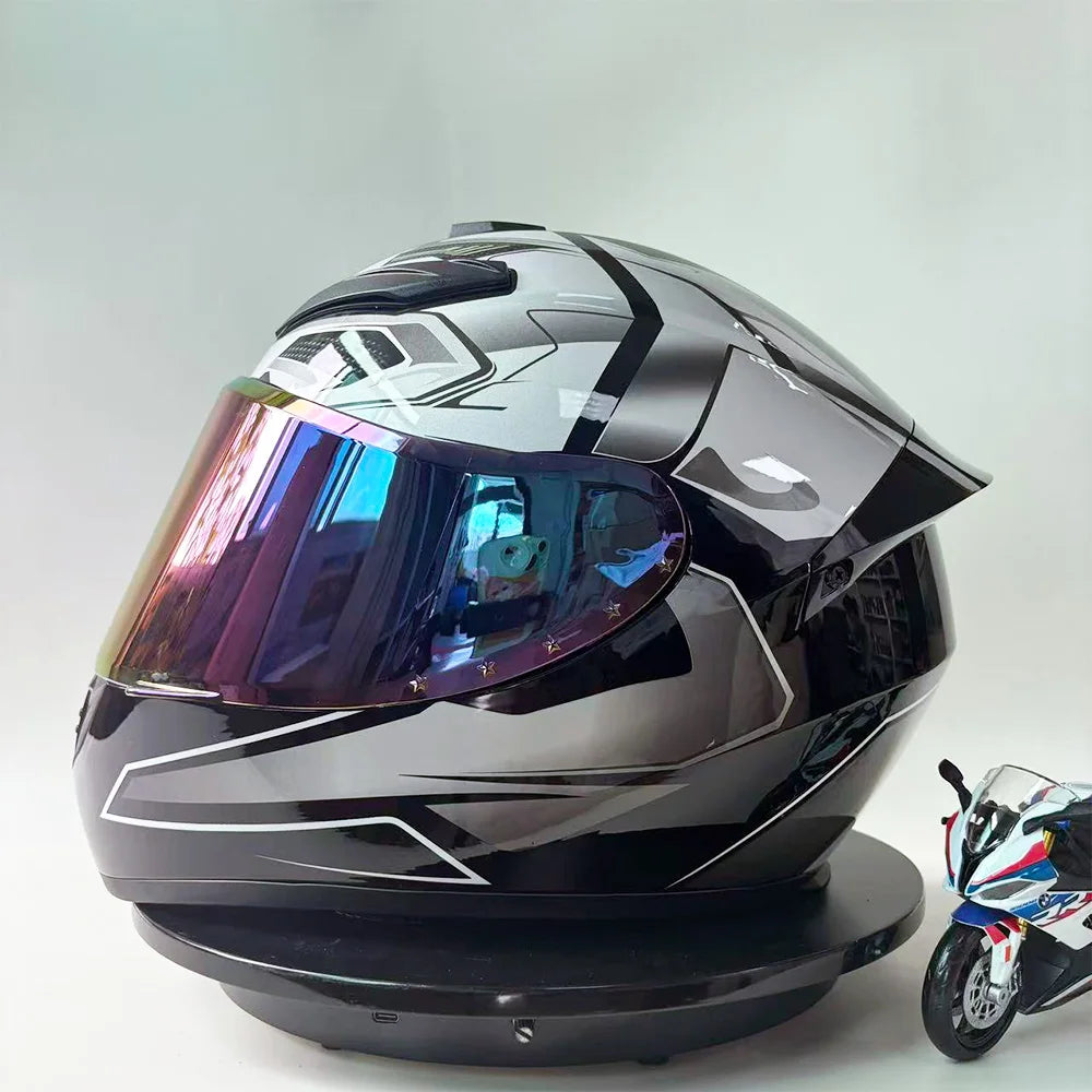 New Vintage Motorcycle Helmet Unisex Full Face Fog Proof Customizable Full Coverage Karting Helmet for Men And Women