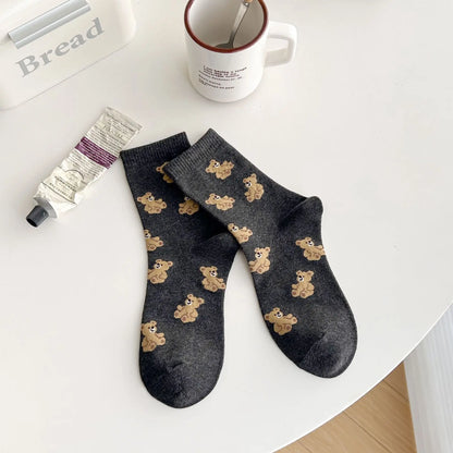 1 pair of men's and women's socks, cartoon gentleman bear cotton Harajuku skateboard socks, novel and breathable Christmas gifts