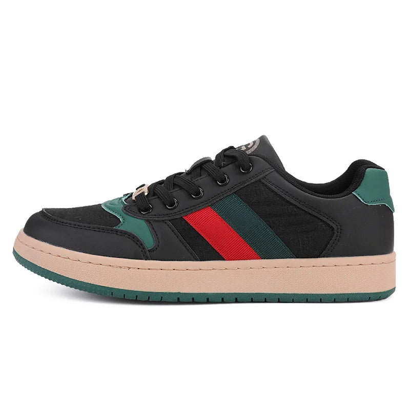 High Quality Fashion Trend Couple Board Shoes New Men Women Anti Slip Odor Proof Sneakers Classic Retro Hot Selling Casual Shoes