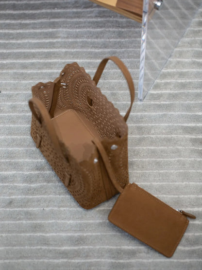 New Advanced Leather Tote Shopping Bag Wave Hollow out Basket Retro Suede Single Shoulder Slant Cross Mother Baby Bag