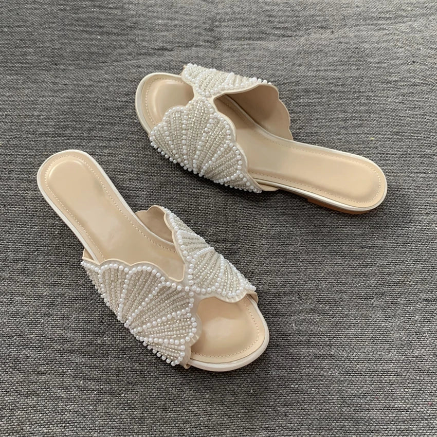 Luxury Summer Flat Sandals for Women Fashion Faux Pearl Designer Slide Sandal Comfortable Lightweight Beach Casual Shoes Woman