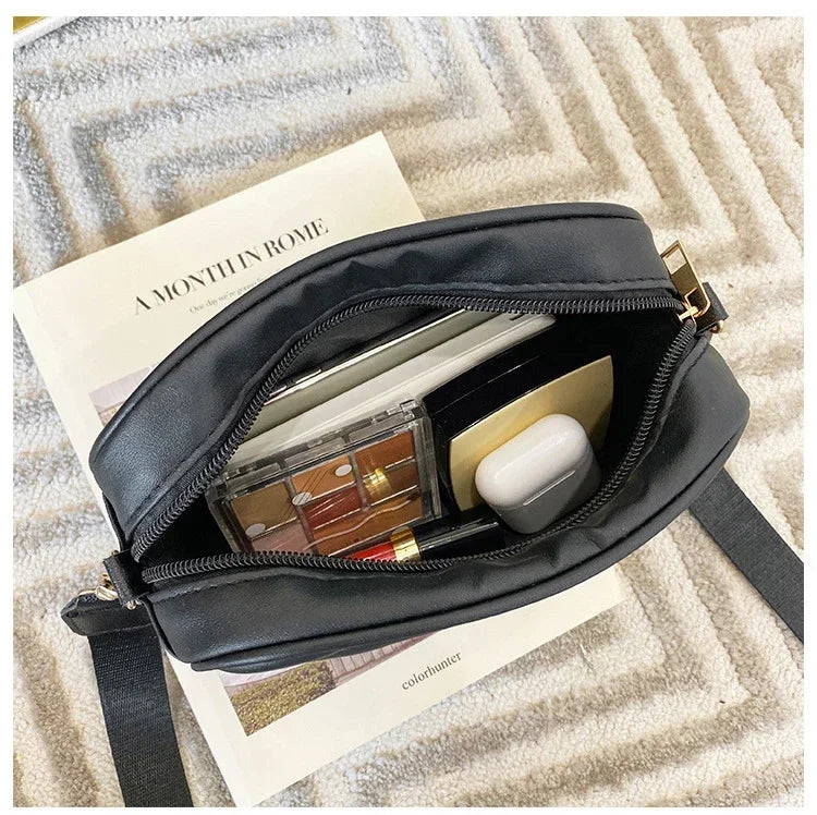 Minimalist Mini Fashionable Quilted Crossbody Bag Wallet, Trendy PU Shoulder Bag, WOMEN'S Casual Handbag and Mobile Phone Wallet