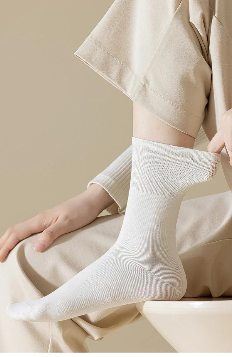 4 Pairs Women Socks Loose Socks Autumn Winter Japanese Style Ins Boneless Flat Seam Comfortable Mid Tube Cotton Socks Harajuku