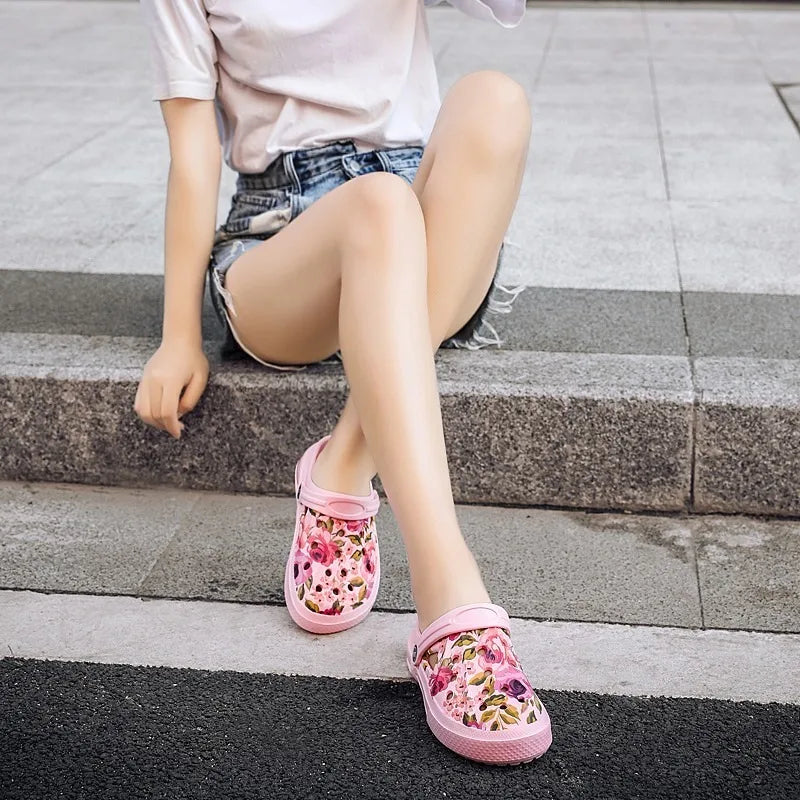 Women's Ethnic Shoes Clogs Soft Sole Two-way Wear for Beach Mules and Pool Women Garden Slides Indoor Nursing Clogs Sandals