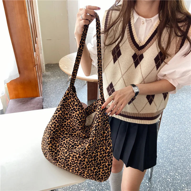 Women's Shoulder Bags Leopard Print Flower Fashionable Trendy Canvas Cross Bags Large Capacity Portable Shopping Shoulder Bags