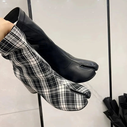 2025 Luxury Brand Designer Split Toe Ankle Boots New Fashion Chunky Round High Heels Women Boots Winter Plaid Boots