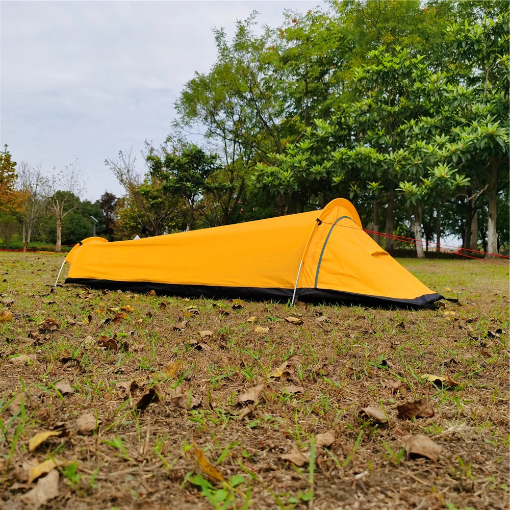 Portable Backpacking Tent Outdoor Camping Sleeping Bag Tent Beach Lightweight Single Person Sleeping Bag Tent with Storage Bag