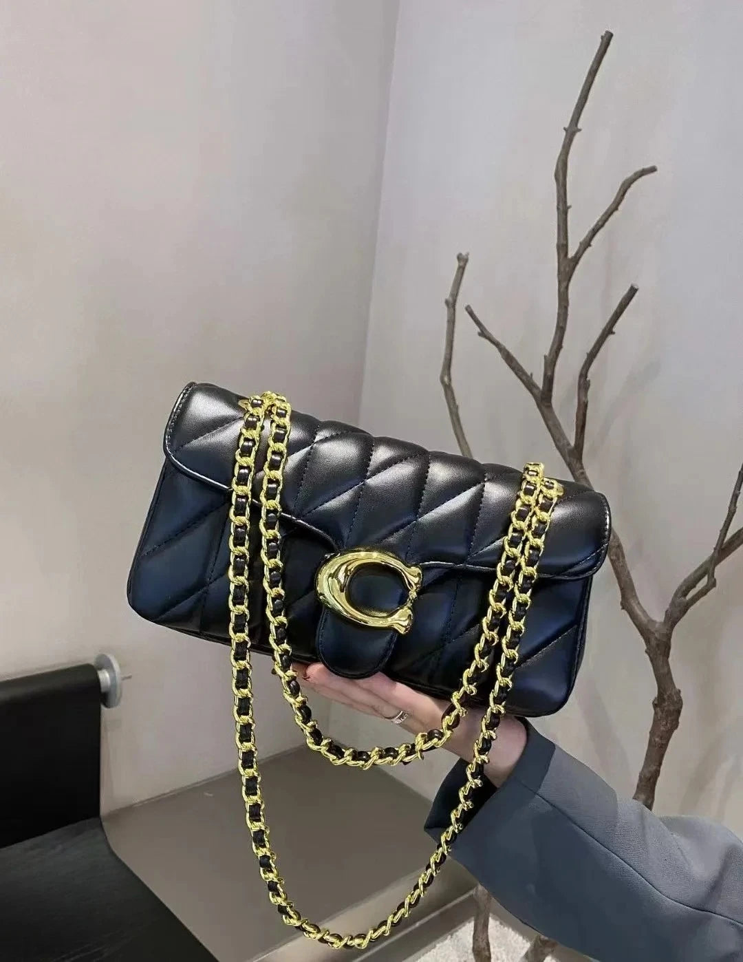 High end women's crossbody bag, high-quality leather wallet, retro design, adjustable and detachable shoulder strap, C bag