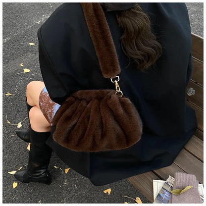 Cute and Versatile Winter Crossbody Bags Mink Fur Wrinkle Relaxed Texture Cloud Shell Bag Women Fashion Tote Shoulder Bag
