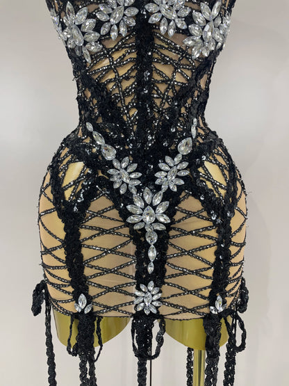 2025 Sparkle Sequins Embroider Diamonds Sleeveless Long Tassel Mini Dress Women Celebrate Evening Birthday Dress Stage Costume