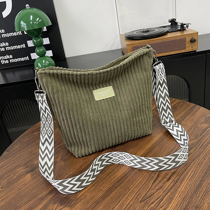 Solid Color Corduroy Messenger Bag Versatile Handbag Women Shoulder Crossbody Bags Casual Chic Bucket Women‘s Bag Bolsos Mujer