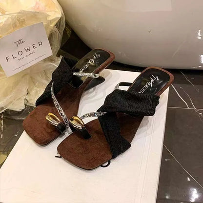 Luxury Rhinestone Square Toe Sandals  Toe Loop Women Elegant Pleated Slides Metal Decor Beach Wedding Party Dress Mules Shoes