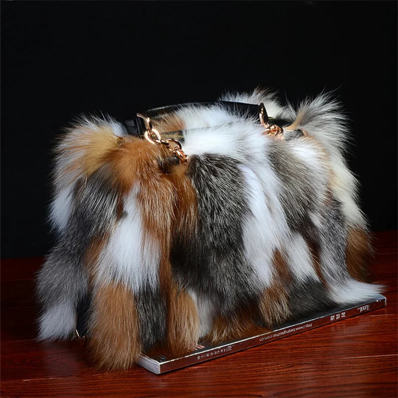 2025 New Clothing Designer Luxury Soft Fox Hair High-end Handbag Fashion Large Capacity Charm Women's Special Fur Bag