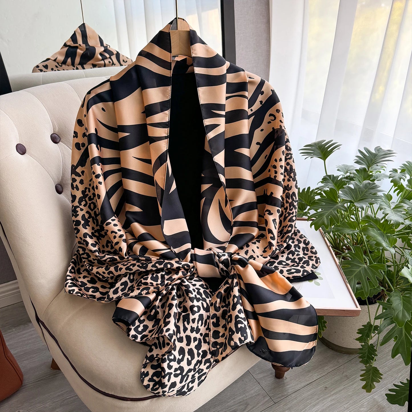Luxury Brand Scarf Spring Summer Women Beach Sunscreen Fashion Party Shawl China Quality Silk Lady Popular Print Scarves Hijab