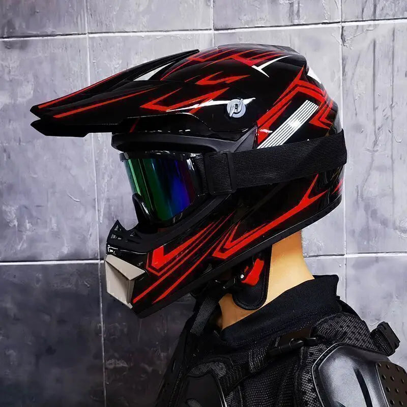 four seasons Racing Helmets Motorcycle Helmet  riding helmet and  rally Helmet Large adv Sports helmet Motocross Helmet Casco