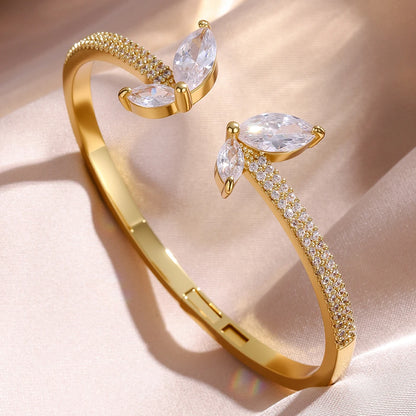 Luxury Geometry Gold Color Cuff Bangles For Women Fashion Cubic Zirconia Bracelets INS Party Everyday Jewlery.